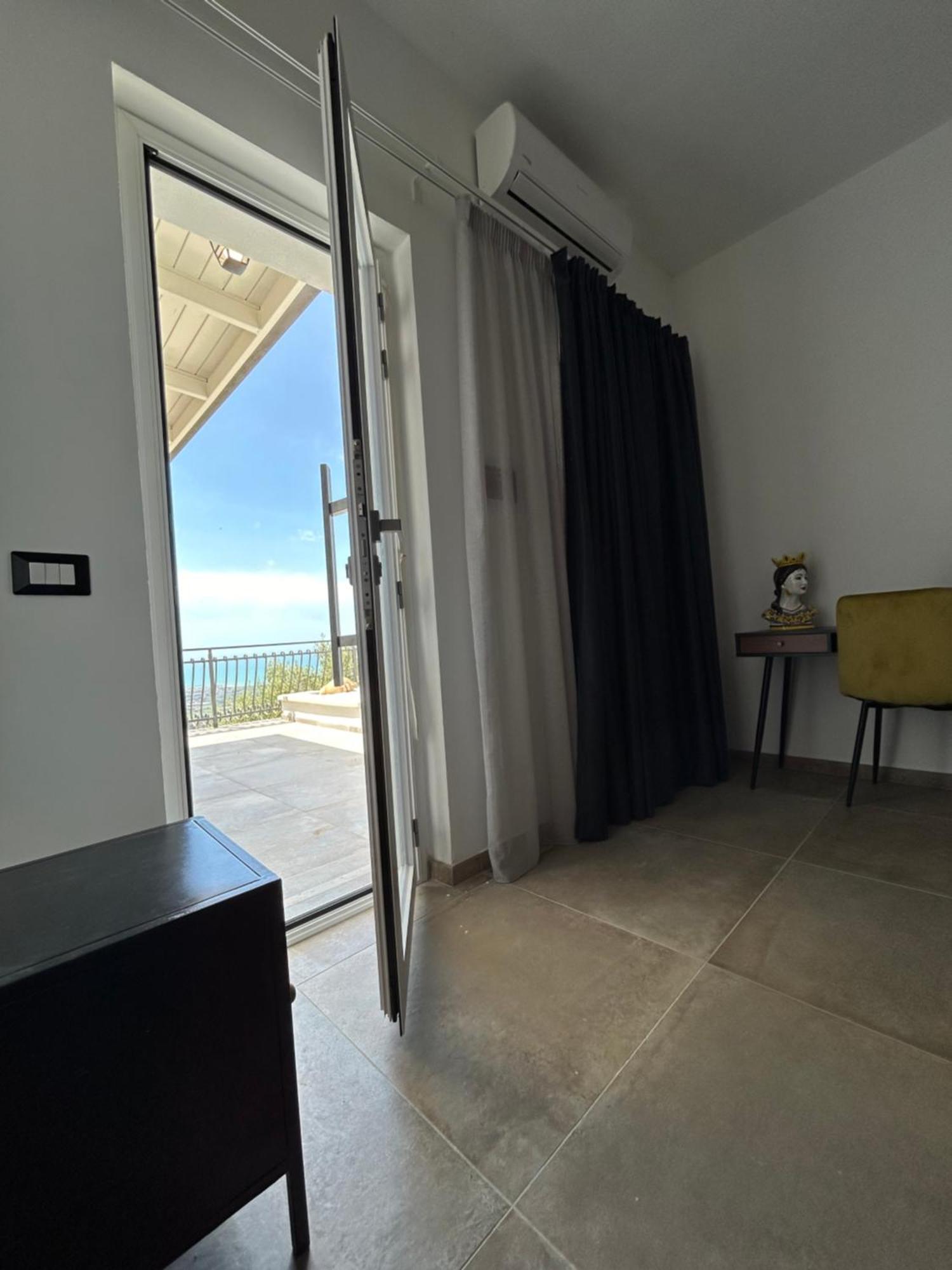 La Casa Di Pippo Flora Panzió Agrigento Kültér fotó