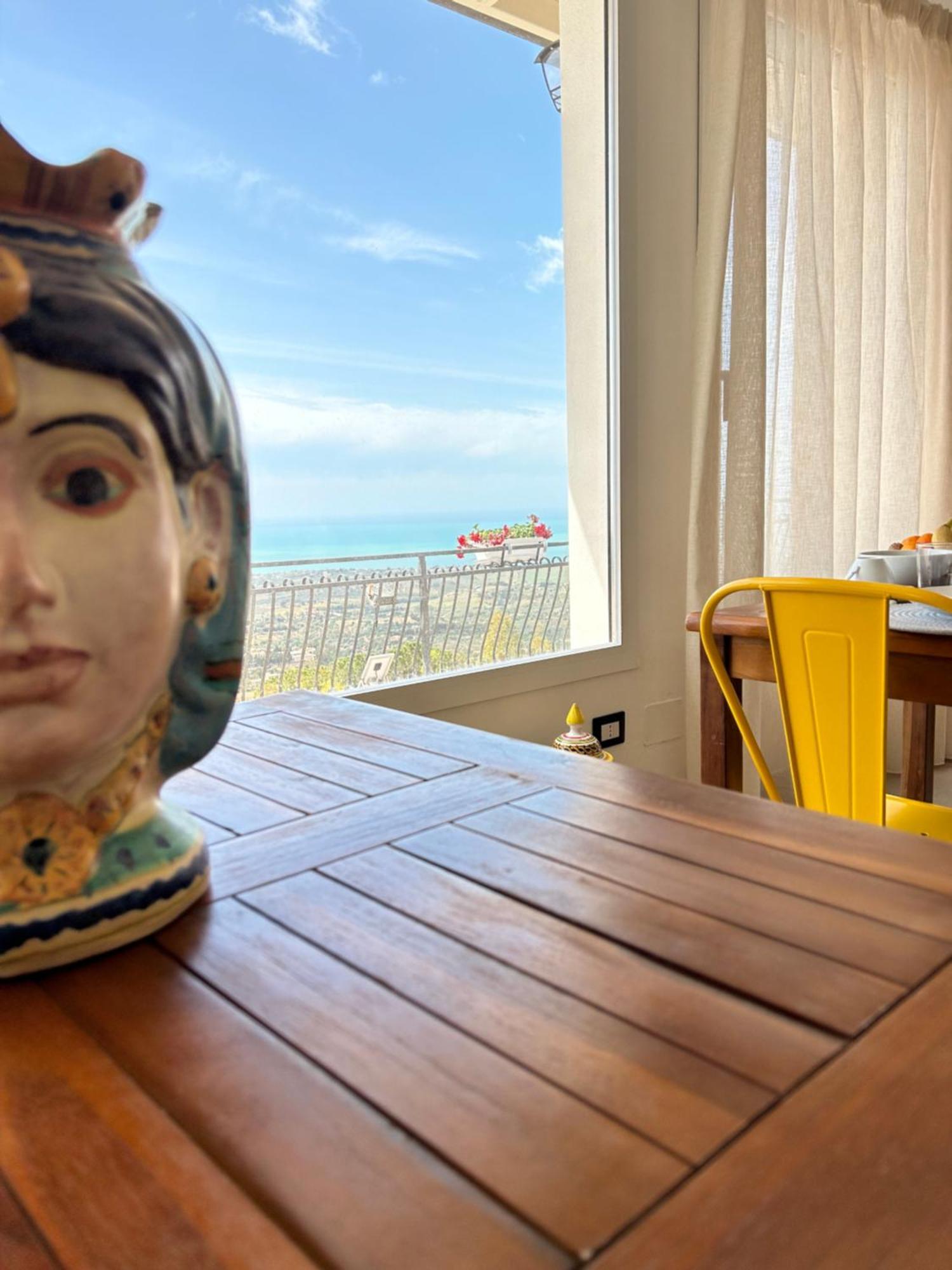 La Casa Di Pippo Flora Panzió Agrigento Kültér fotó